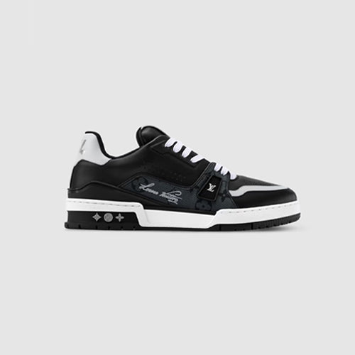 루이비통 모노그램 LV 트레이너 스니커즈 블랙 1AJ300